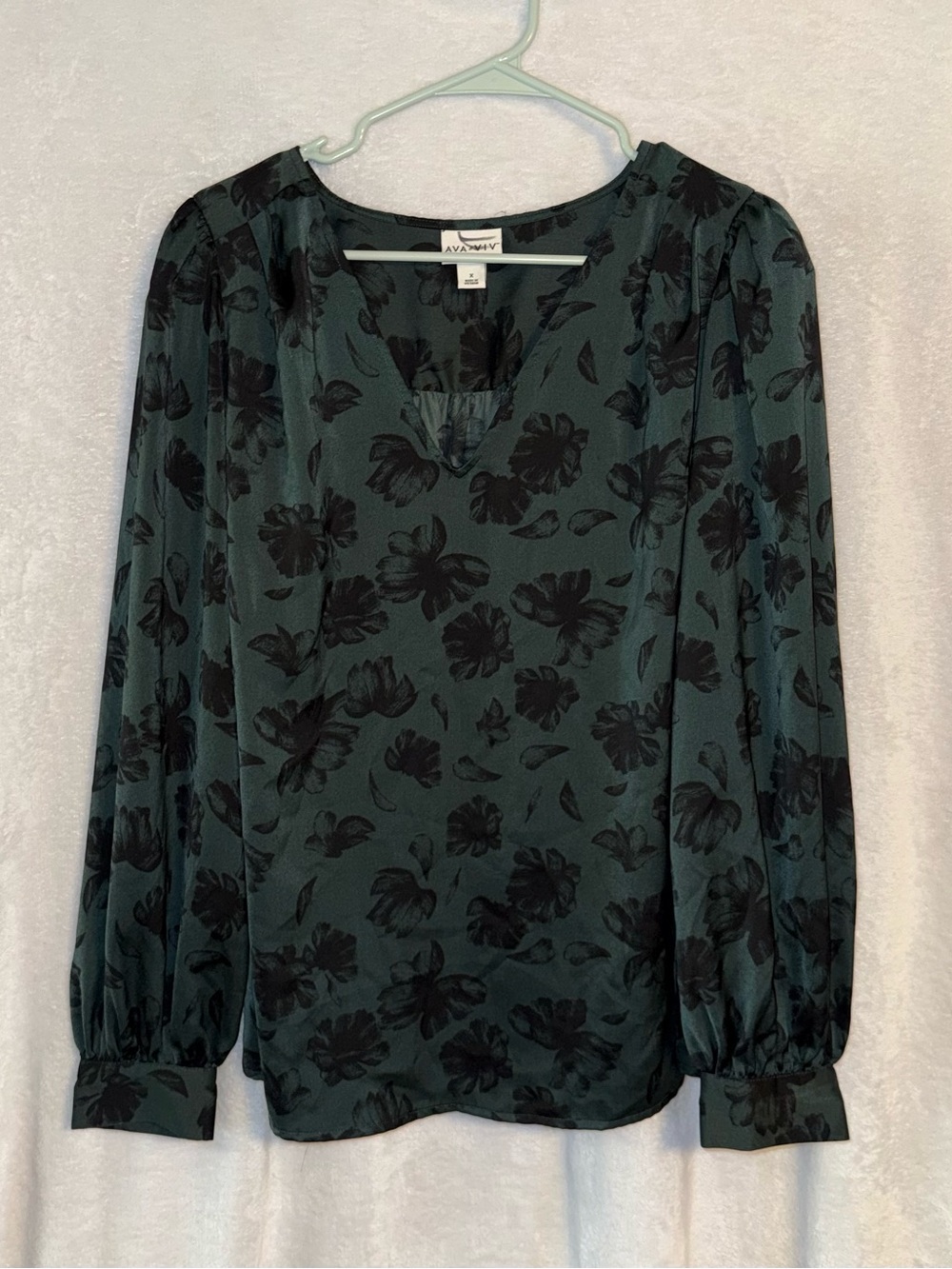 Ava & Viv size X/14W Dark Green Black Floral Long-Sleeve Blouse